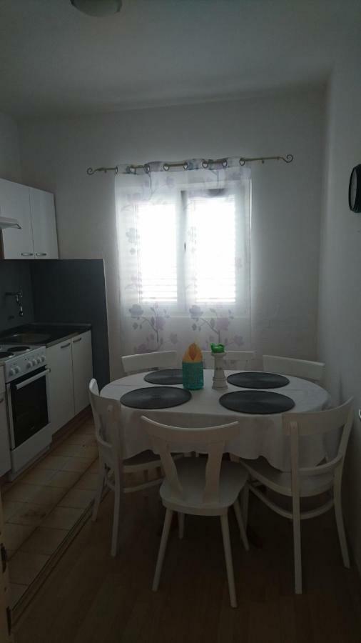 Guest House Ivanka Хвар Экстерьер фото